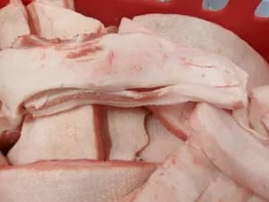 Frozen pork neck fat rindless
