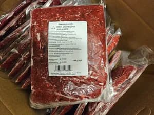 Minced elk with bone