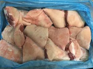 Frozen pork Hind shank skin on bone in price 1,55 eur exw